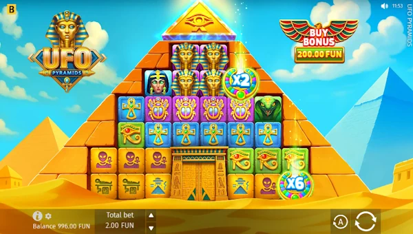 UFO Pyramids gameplay screenshot